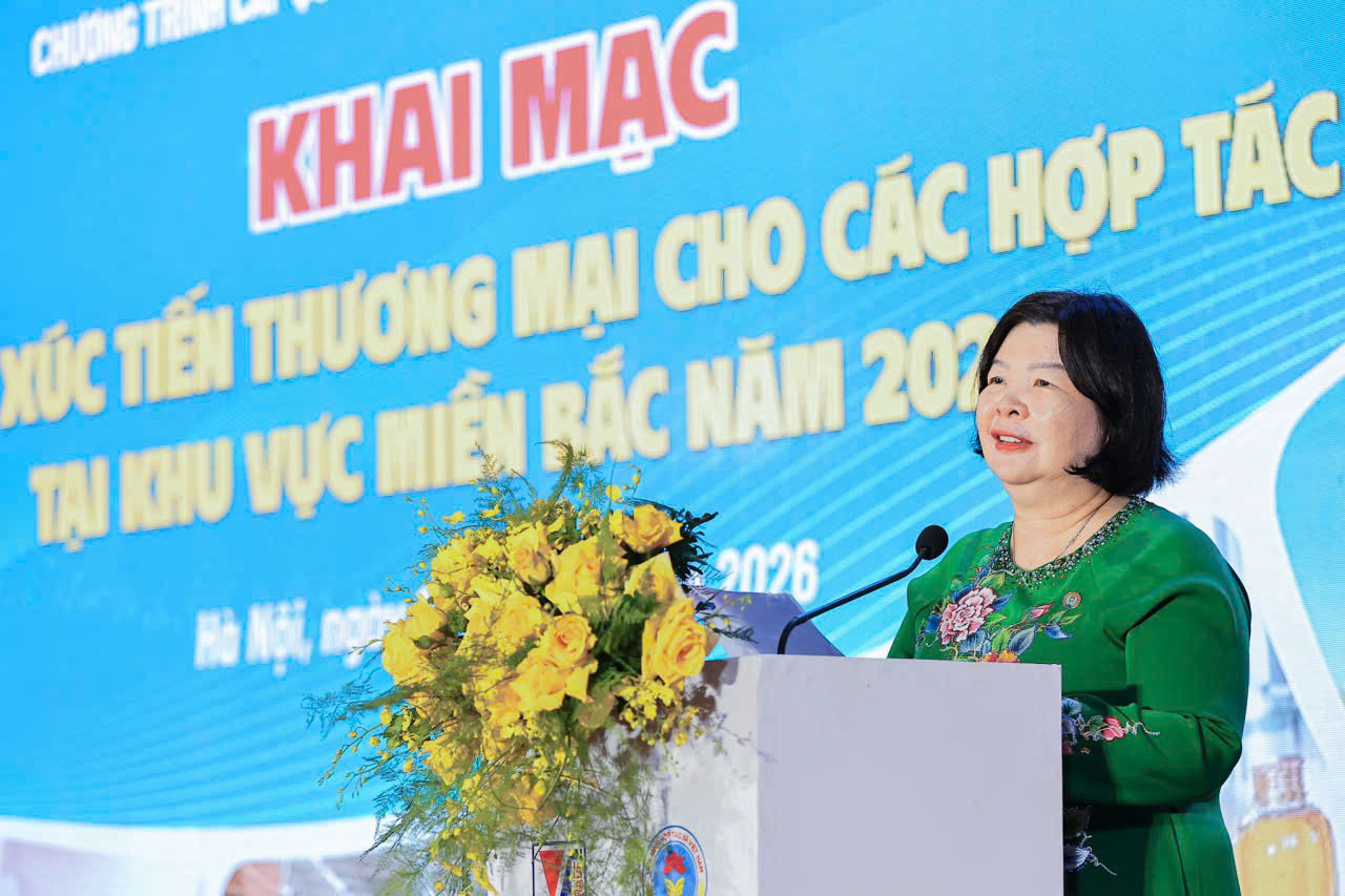 anh 982.jpg (262 KB)