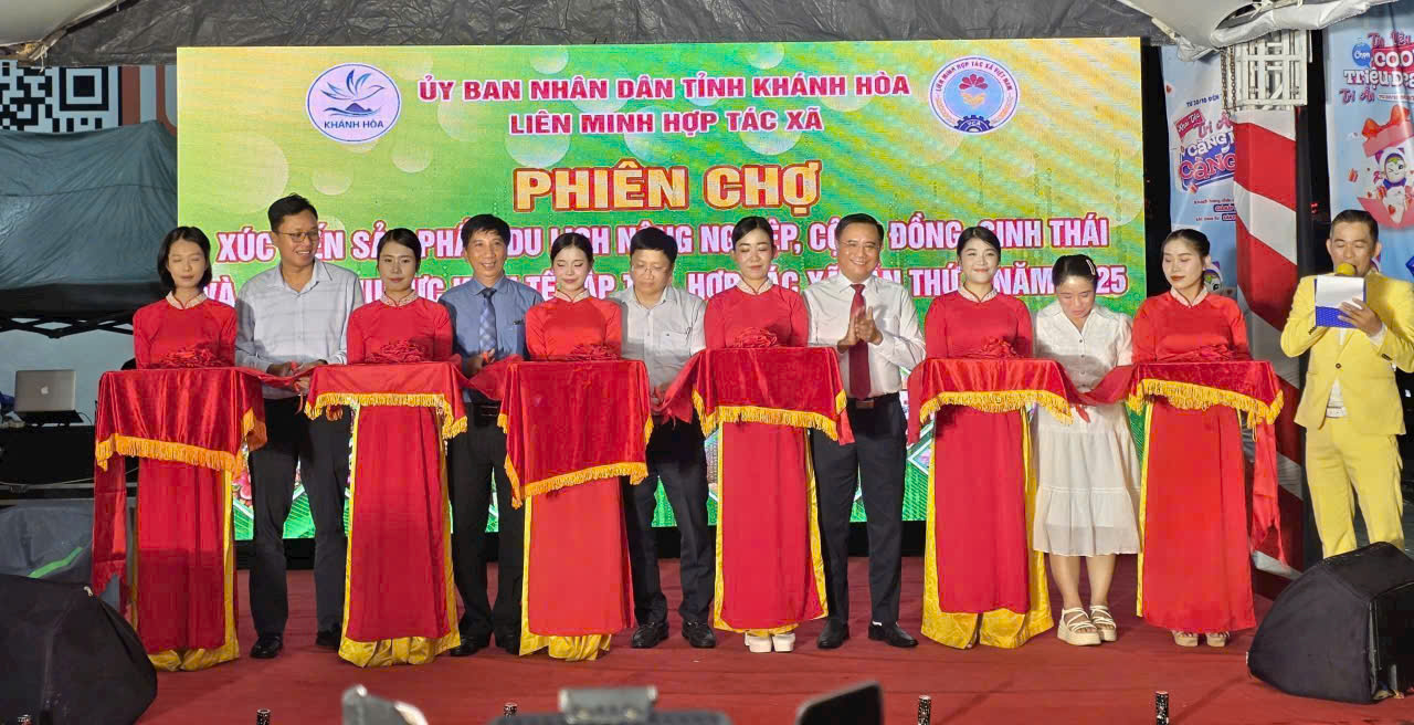 z7207258630755_cff29df315daa0aa17915f889e9004e2.jpg (291 KB)