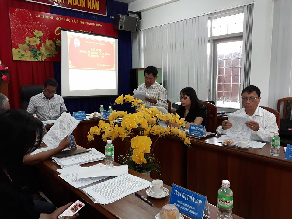 hoi-nghi-ban-thuong-vu-lien-minh-htx-tinh-khanh-hoa-lan-thu-2-2.jpg (94 KB)
